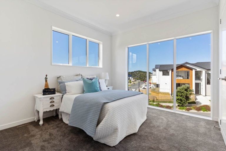 Photo of property in 35 Pacific Heights Road, Orewa, 0931