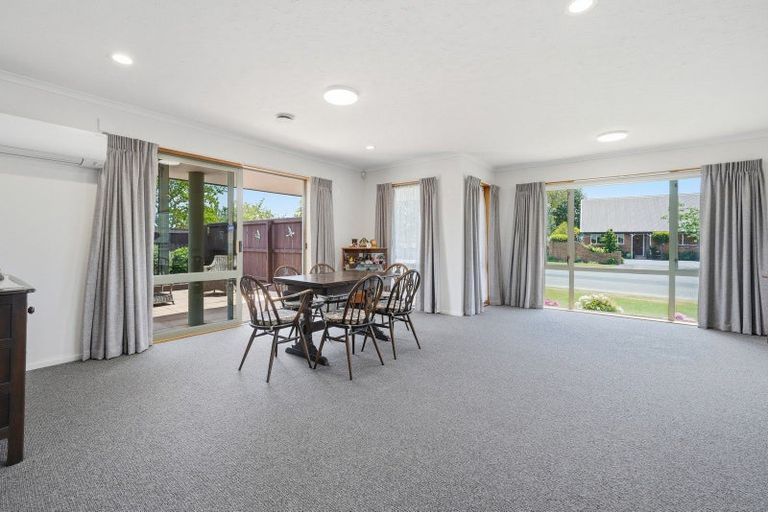 Photo of property in 31 Kingsbury Avenue, Rangiora, 7400