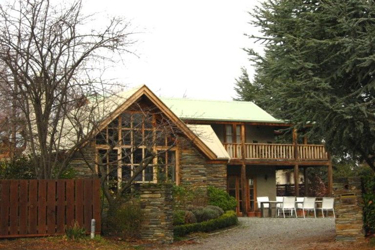 Photo of property in 5 Jenkins Place, Arrowtown, 9302