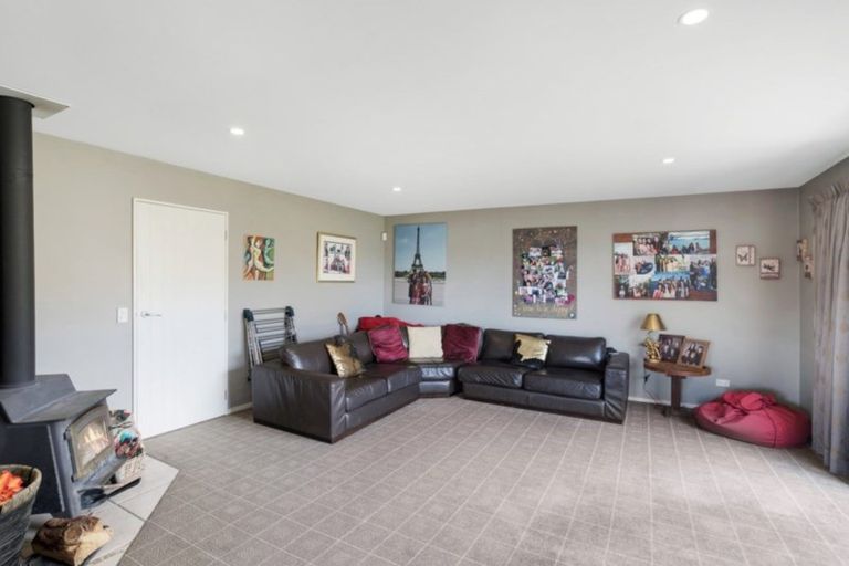 Photo of property in 11 Scaife Place, Wanaka, 9305