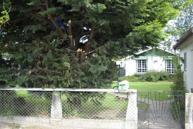 Photo of property in 8 Markham Street, Amberley, 7410