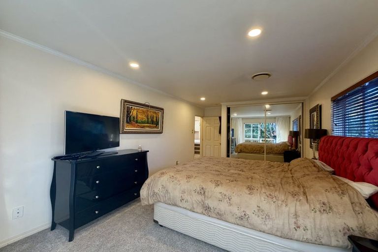 Photo of property in 34 Hythe Terrace, Mairangi Bay, Auckland, 0630