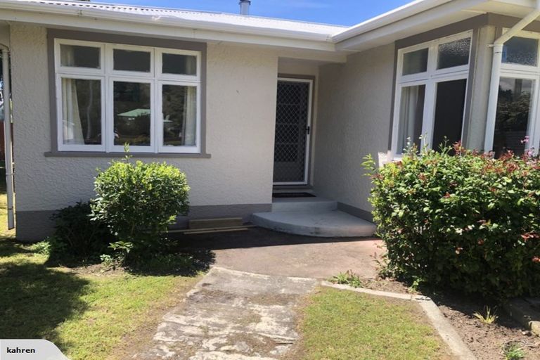 Photo of property in 70 Bledisloe Street, Kurow, 9435