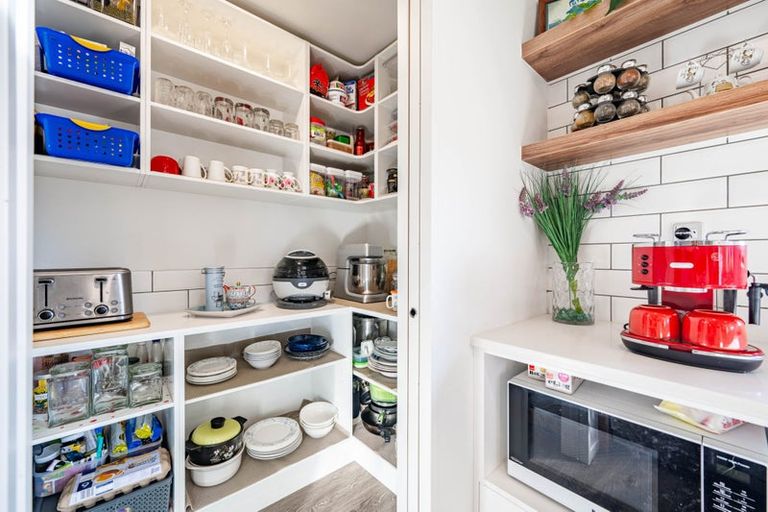 Photo of property in 32 Huarahi Pai Road, Huapai, Kumeu, 0810