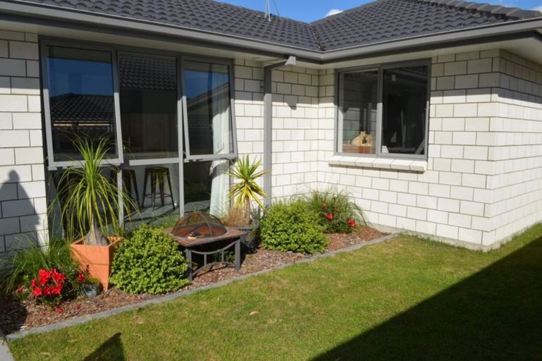 Photo of property in 31 Allington Place, Bethlehem, Tauranga, 3110