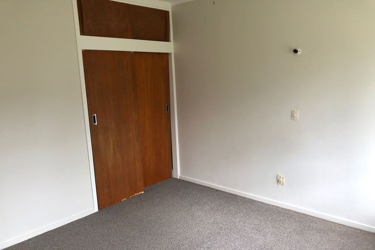 Photo of property in 3/7 Luplau Crescent, Cockle Bay, Auckland, 2014