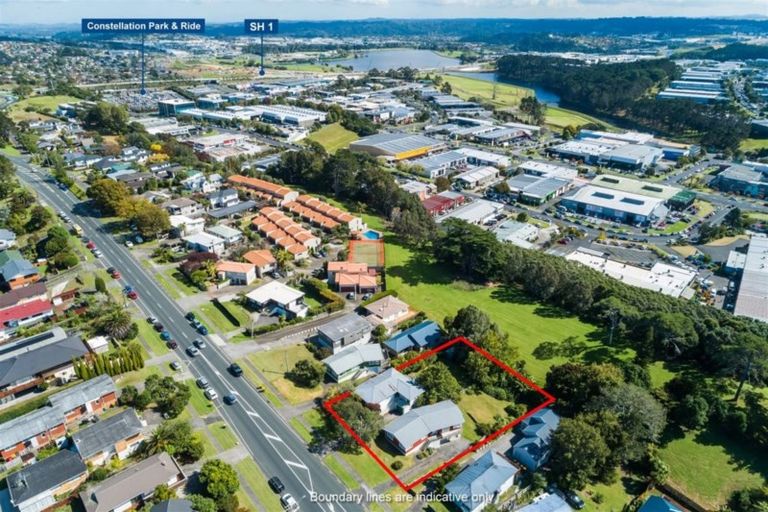 Photo of property in 280 Sunset Road, Windsor Park, Auckland, 0632