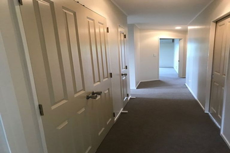 Photo of property in 5 Spinnaker Point, Manly, Whangaparaoa, 0930