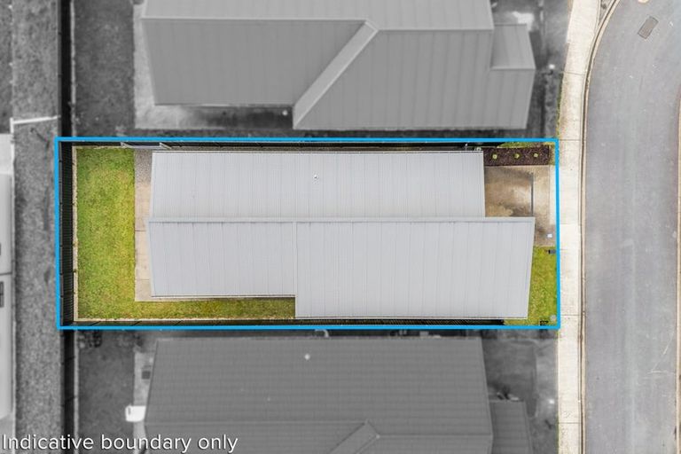 Photo of property in 7 Thornbury Lane, Timberlea, Upper Hutt, 5018