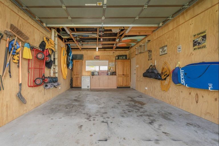 Photo of property in 37 Hornsea Road, Tairua, 3508