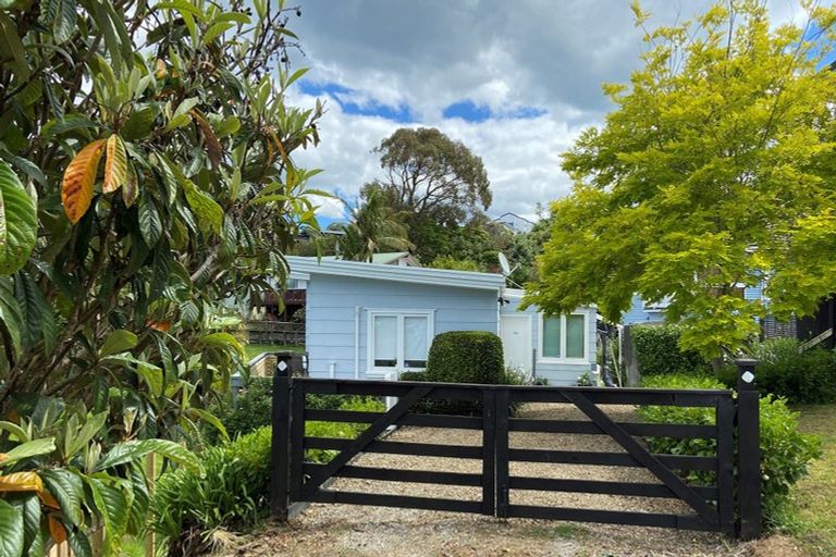 Photo of property in 36a Everard Avenue, Army Bay, Whangaparaoa, 0930