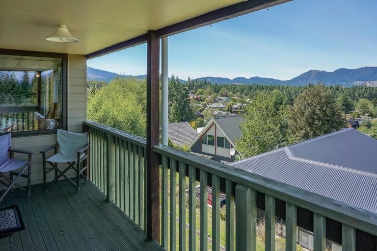 Photo of property in 22 Chalet Crescent, Hanmer Springs, 7334
