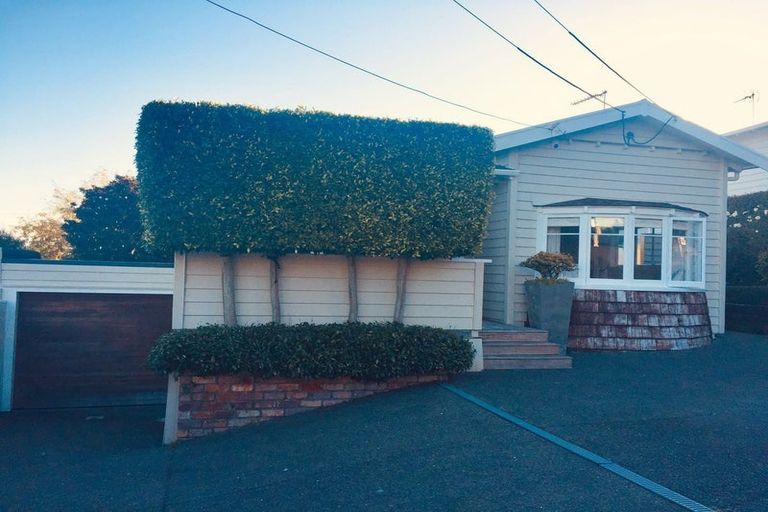 Photo of property in 48d Awaruku Road, Torbay, Auckland, 0630