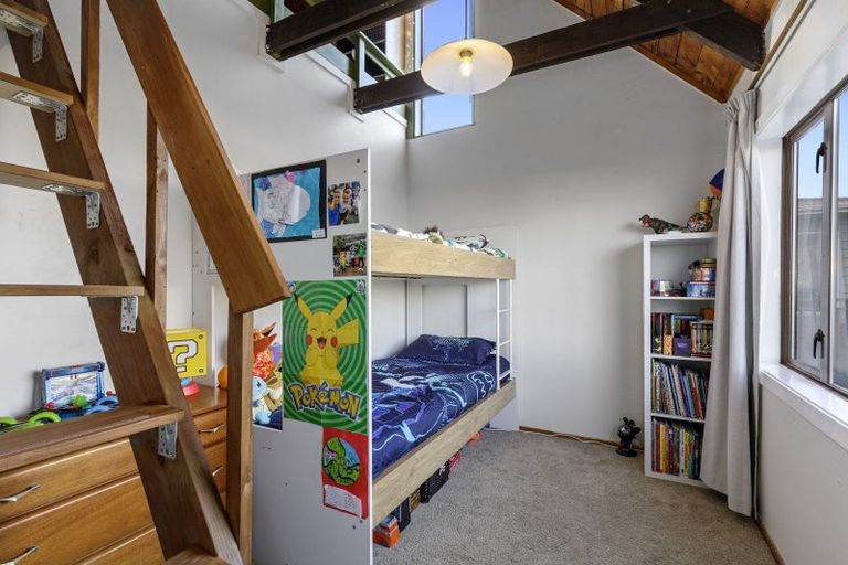 Photo of property in 14 Laurel Grove, Maungaraki, Lower Hutt, 5010