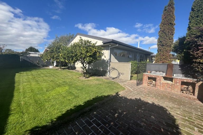 Photo of property in 32 Saint Hill Lane, Havelock North, 4130