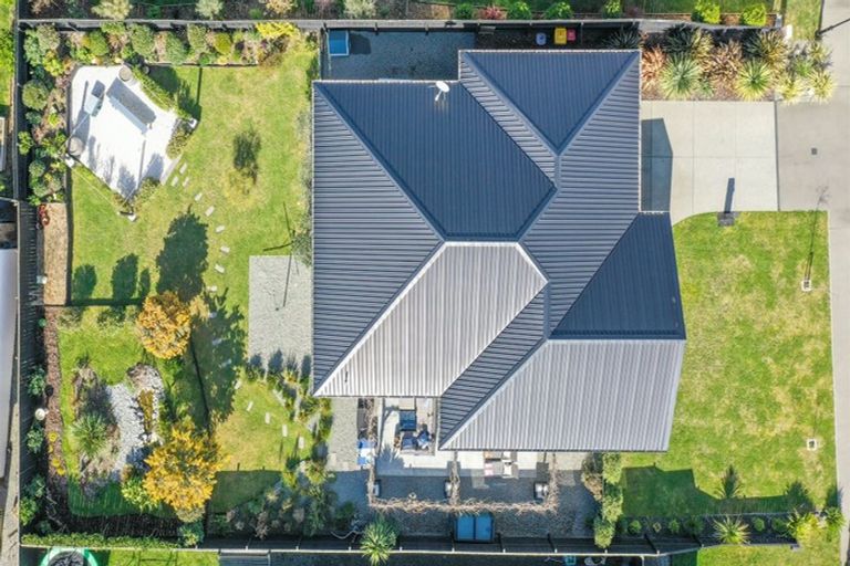 Photo of property in 10 Whiteoak Grove, Tinwald, Ashburton, 7700