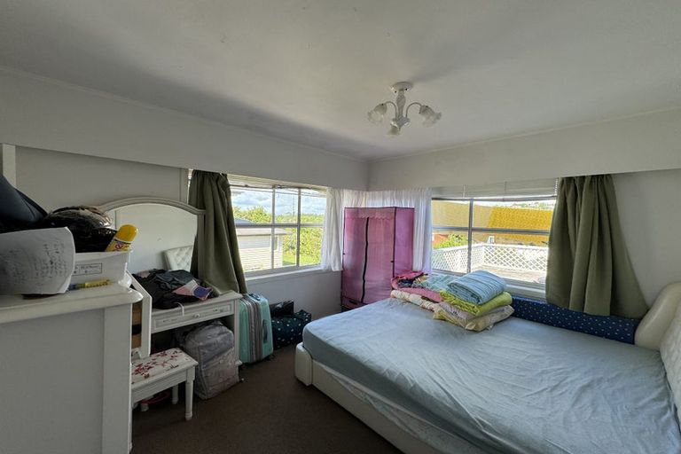 Photo of property in 43 Compton Street, Hillcrest, Auckland, 0627