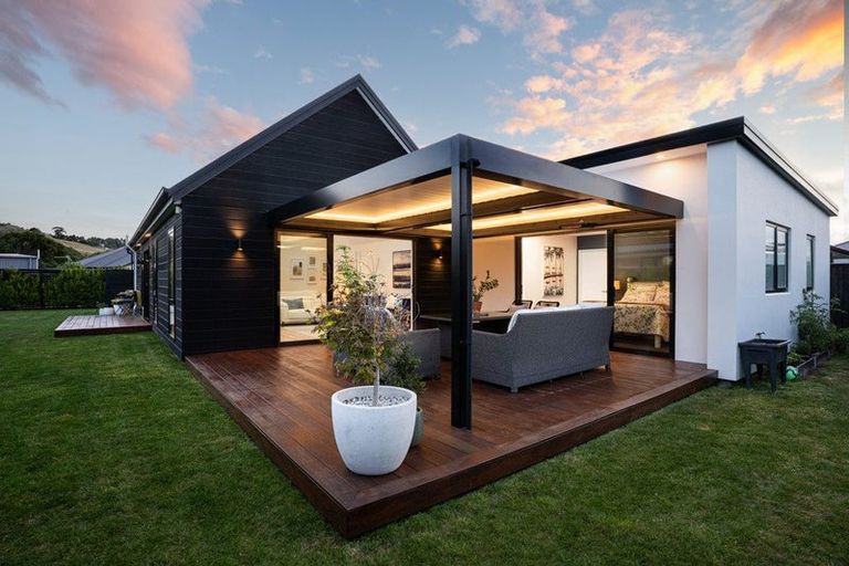 Photo of property in 910 Cashmere Road, Halswell, Christchurch, 8025