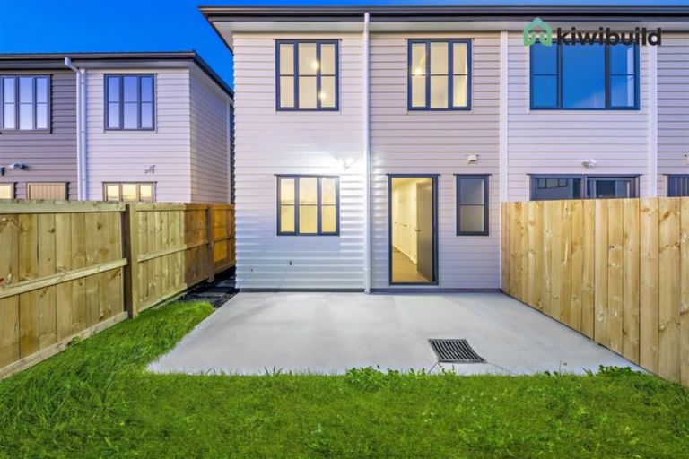 Photo of property in 57 Saddleback Crescent, Papakura, 2110
