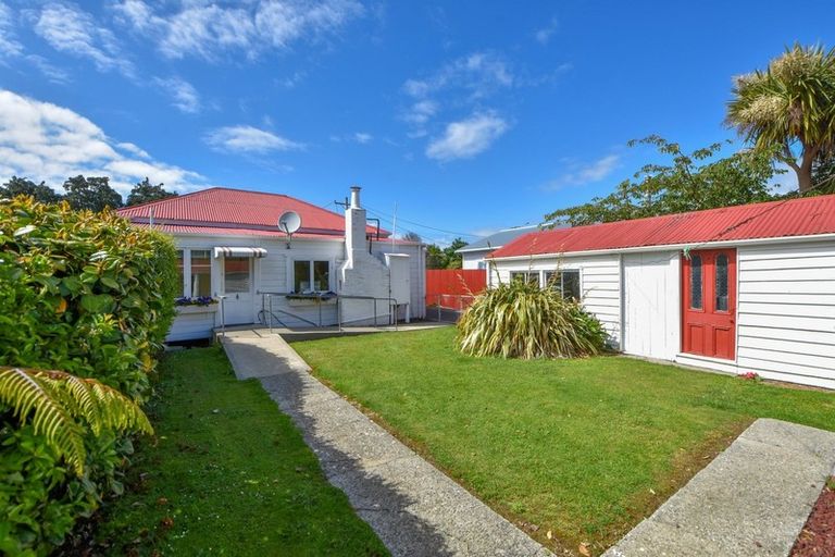 Photo of property in 212 High Street South, Carterton, 5713