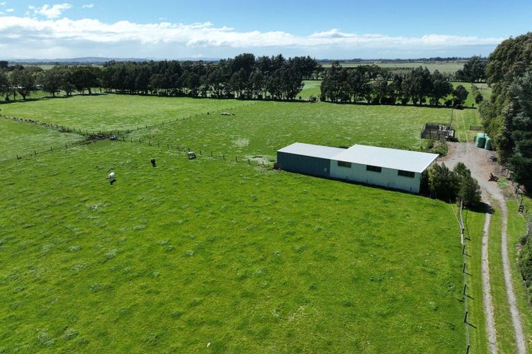 Photo of property in 693 Ryal Bush Wallacetown Road, Wallacetown, Invercargill, 9874