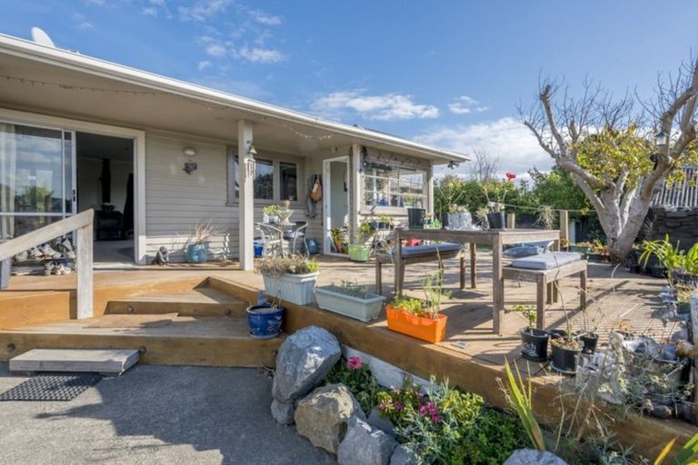 Photo of property in 96 Waerenga Road, Otaki, 5512