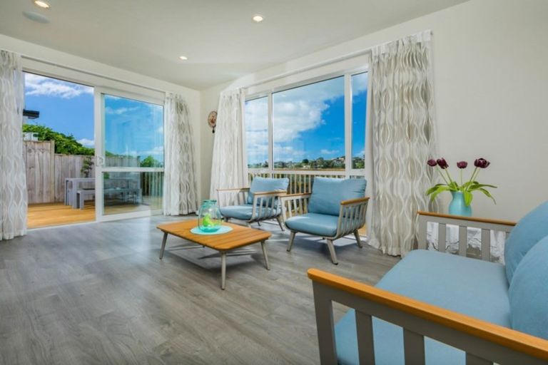 Photo of property in 48 Remuremu Street, Long Bay, Auckland, 0630