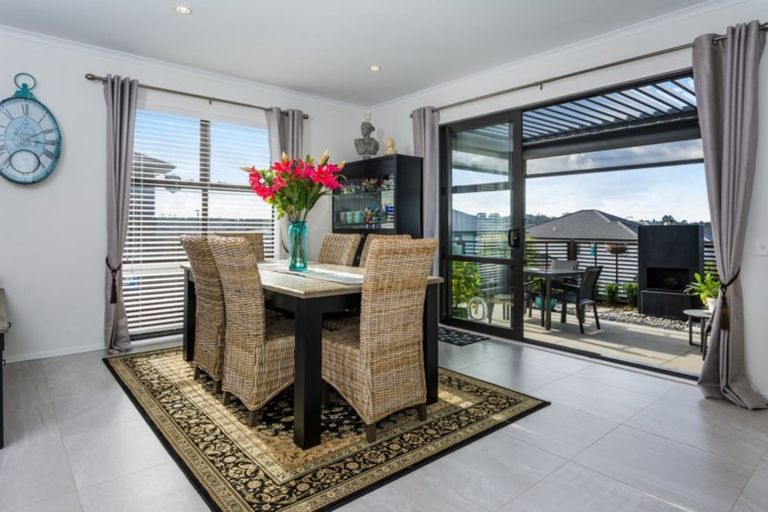 Photo of property in 88 Mackay Drive, Greenhithe, Auckland, 0632