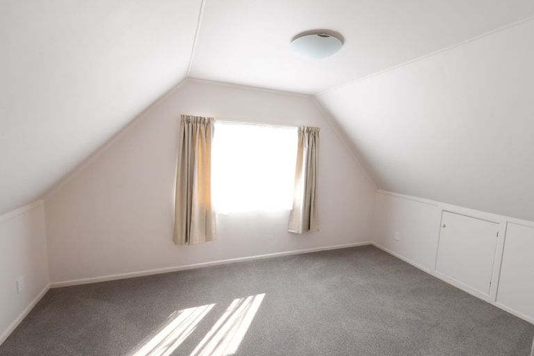 Photo of property in 498 East Coast Road, Windsor Park, Auckland, 0630