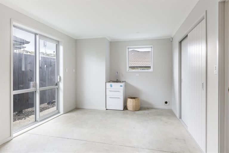 Photo of property in 81 West Hoe Road, Orewa, 0931