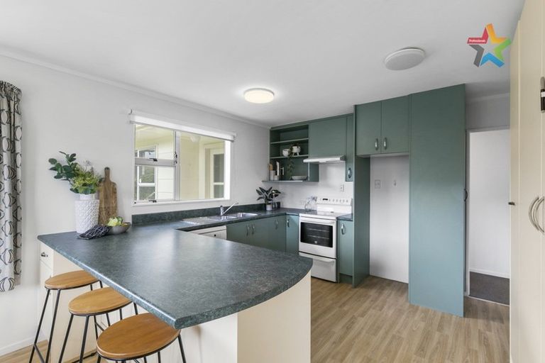 Photo of property in 55 Major Drive, Kelson, Lower Hutt, 5010