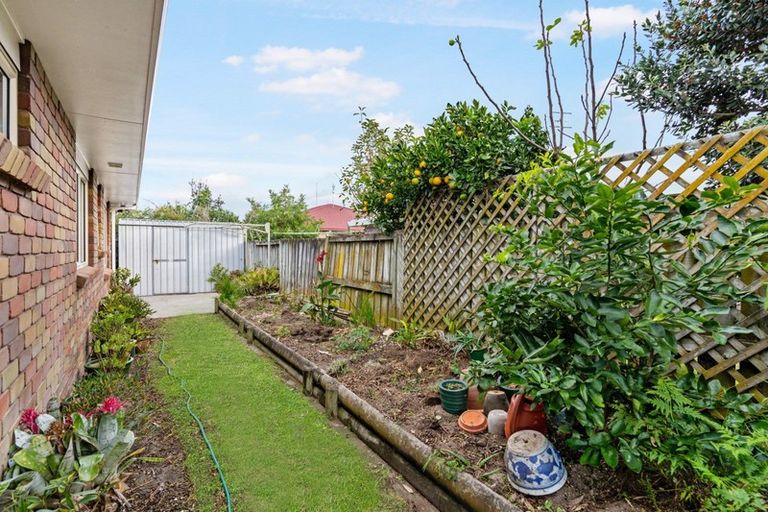 Photo of property in 12 Romana Crescent, Papamoa Beach, Papamoa, 3118