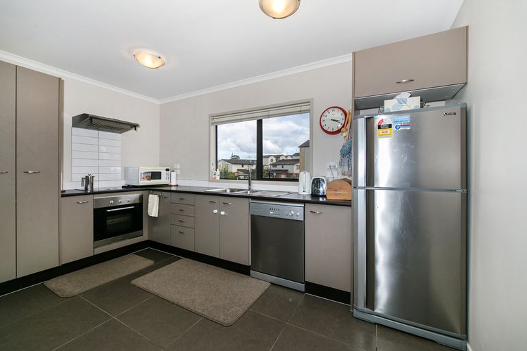 Photo of property in St Claire Village, 76/172 Mcleod Road, Te Atatu South, Auckland, 0610
