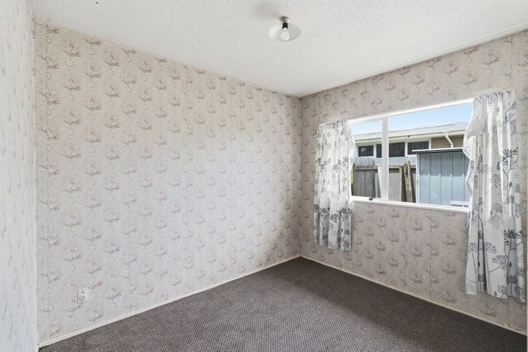 Photo of property in 1/181 Springs Road, Hornby, Christchurch, 8042