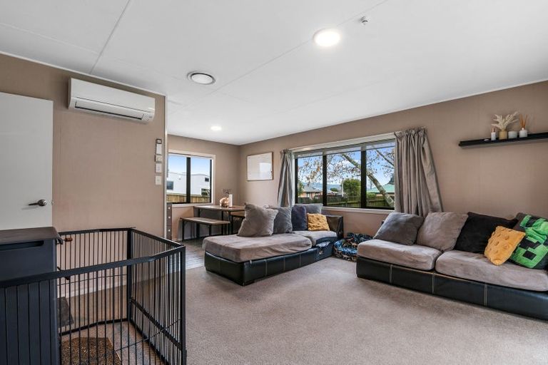 Photo of property in 25 Dickens Street, Owhata, Rotorua, 3010