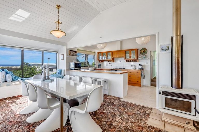 Photo of property in 21 Devon Street, Mangawhai Heads, Mangawhai, 0505