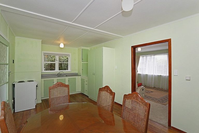Photo of property in 167 Tasman Street, Opunake, 4616