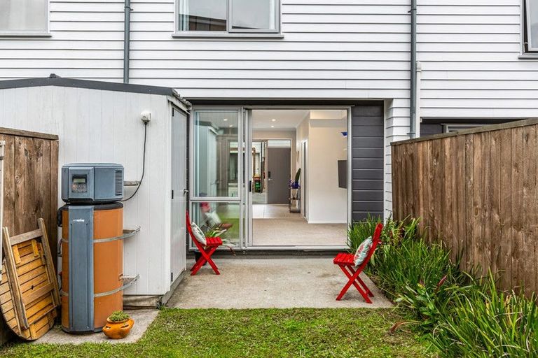 Photo of property in 45 Mapou Road, Hobsonville, Auckland, 0616