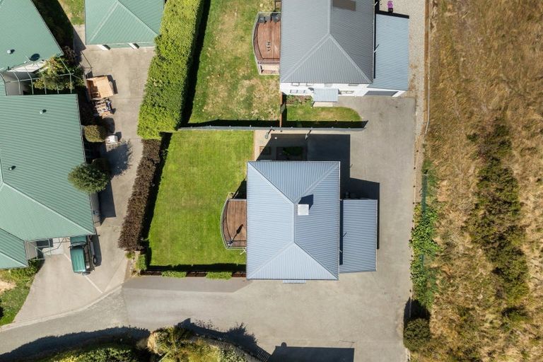 Photo of property in 77 Meadowstone Drive, Wanaka, 9305