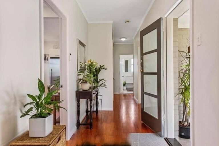 Photo of property in 755 Remuera Road, Remuera, Auckland, 1050