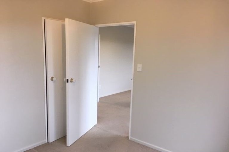 Photo of property in 1/236 Helston Road, Paparangi, Wellington, 6037