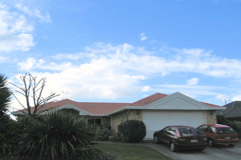 Photo of property in 8 Kopu Drive, Pyes Pa, Tauranga, 3112
