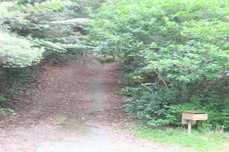 Photo of property in 12 Winchester Avenue, Pinehaven, Upper Hutt, 5019