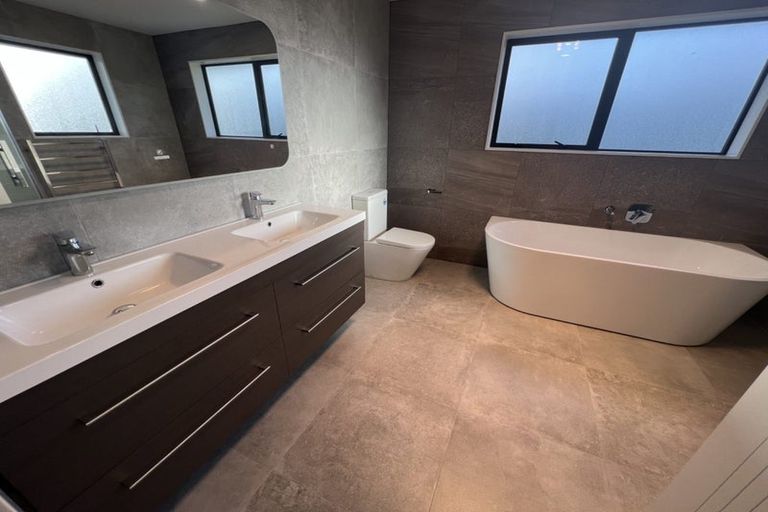 Photo of property in 29a Sydney Street, Hauraki, Auckland, 0622