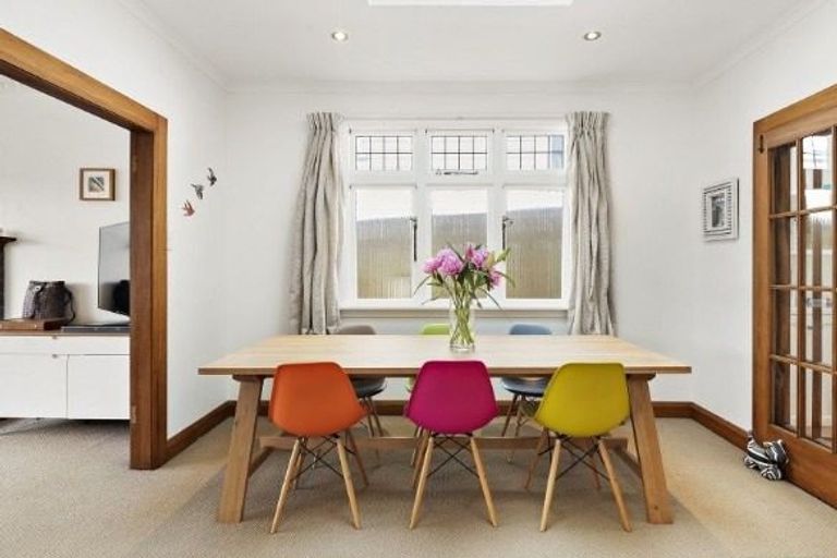 Photo of property in 13 Firth Terrace, Karori, Wellington, 6012