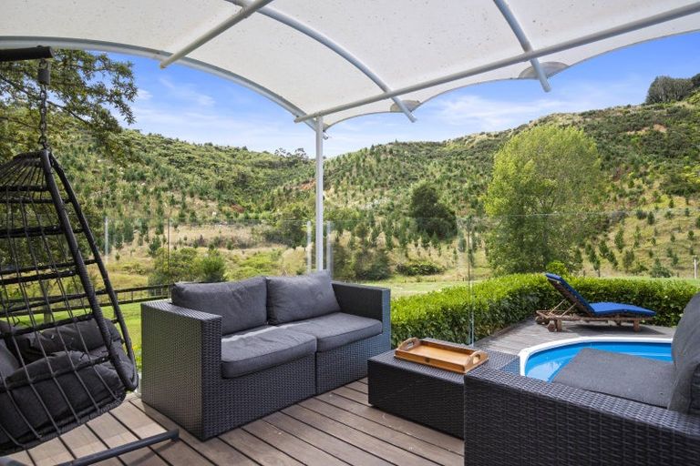 Photo of property in 194 Skyhigh Road, Hunua, Papakura, 2583