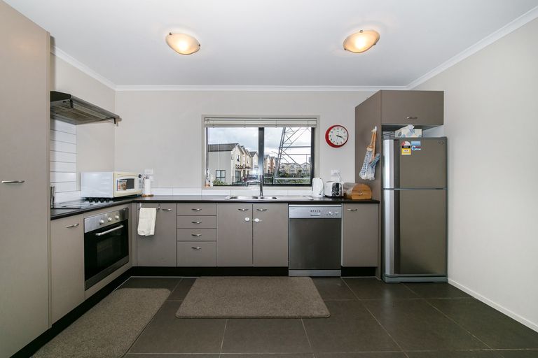 Photo of property in St Claire Village, 76/172 Mcleod Road, Te Atatu South, Auckland, 0610