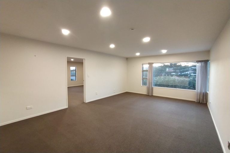Photo of property in 10a Waterloo Road, Milford, Auckland, 0620