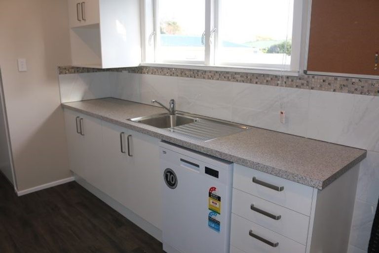 Photo of property in 70 Keith Street, Roslyn, Palmerston North, 4414