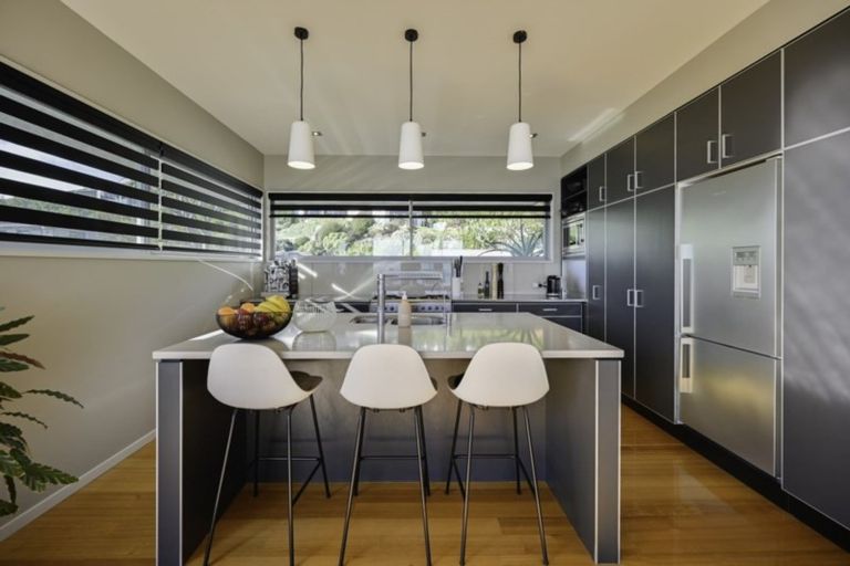 Photo of property in 6 Mana Heights, Marybank, Nelson, 7010